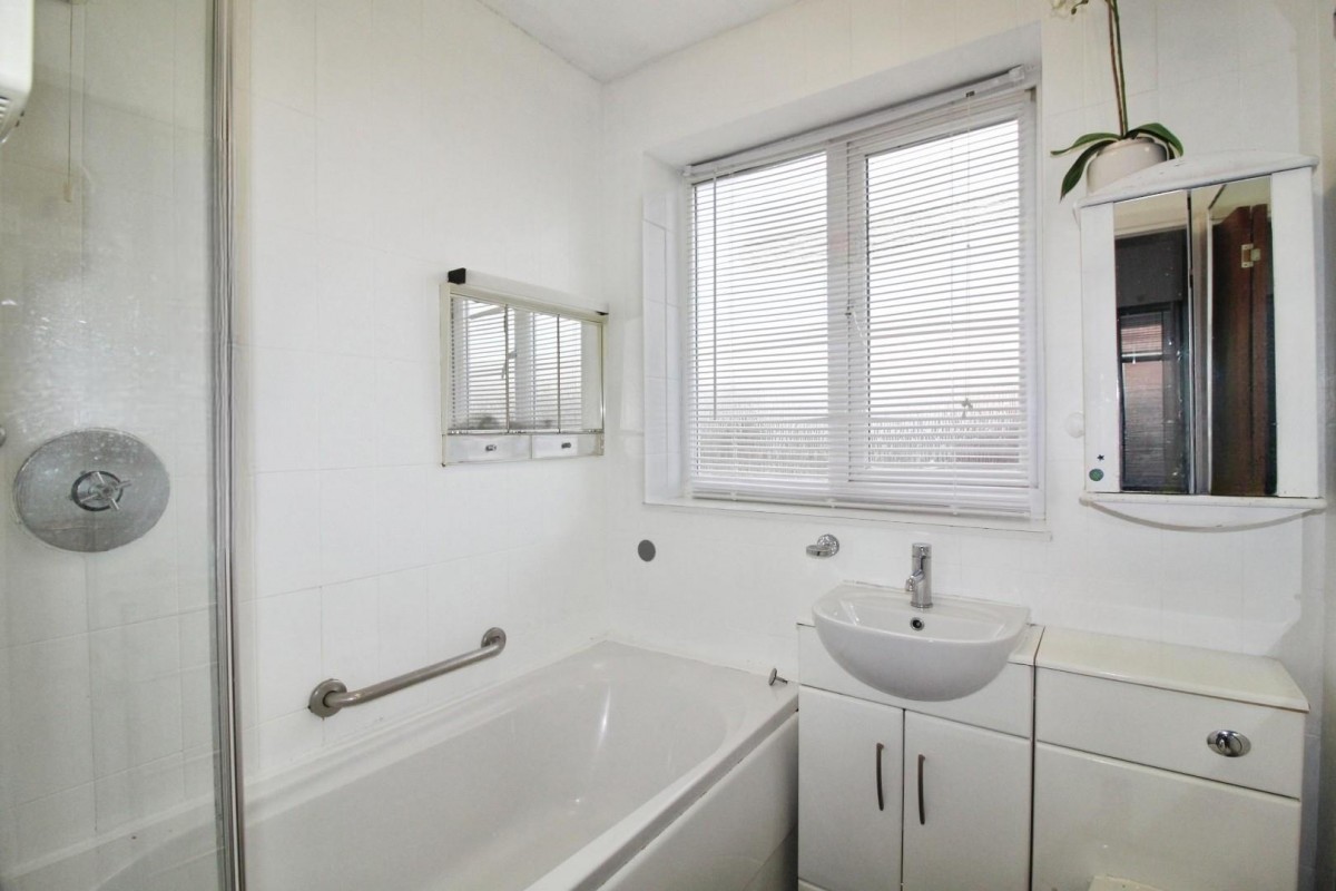 Blue Hill Crescent, Leeds