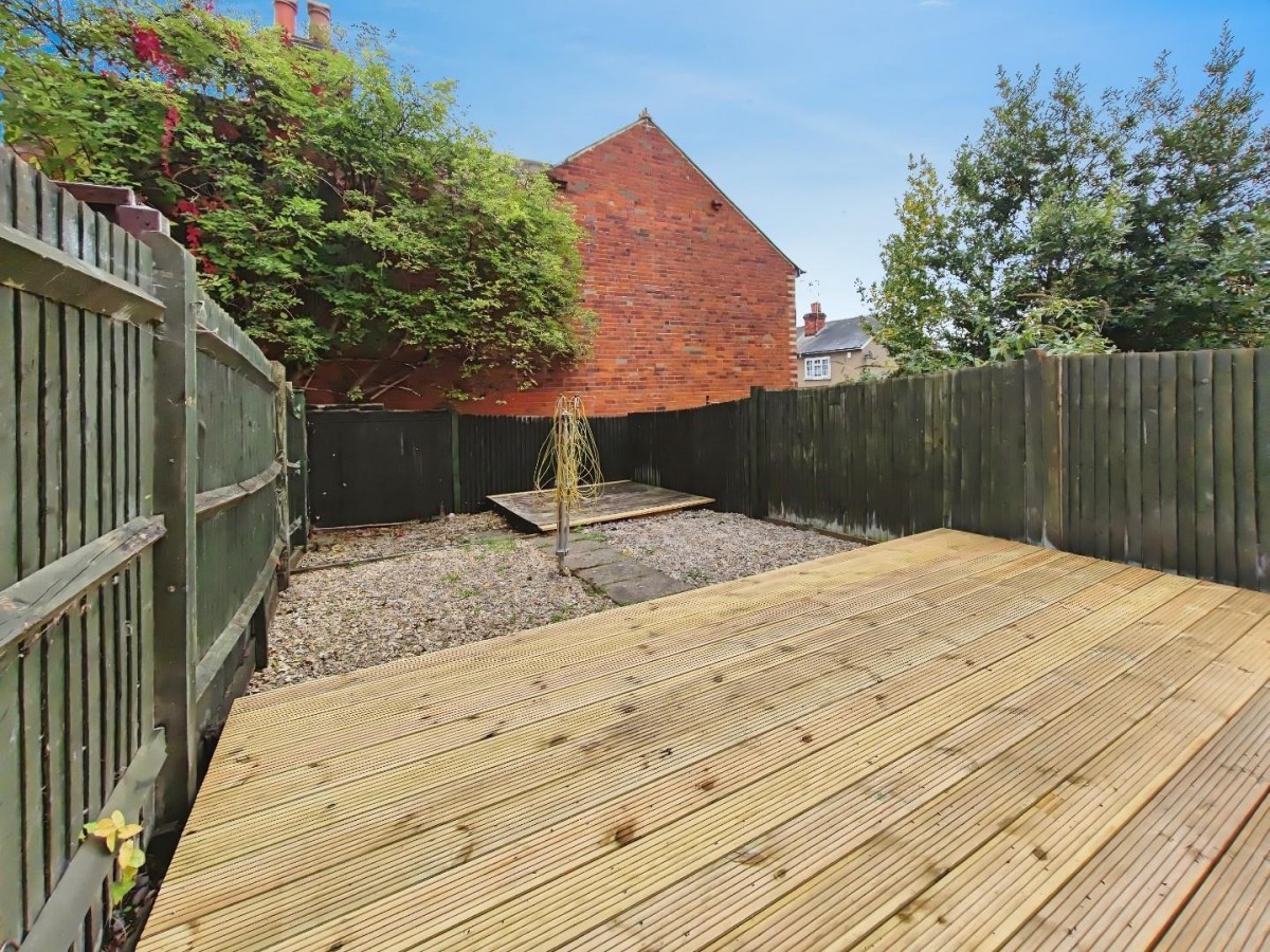 Elm Park, Reading, RG30 2HX