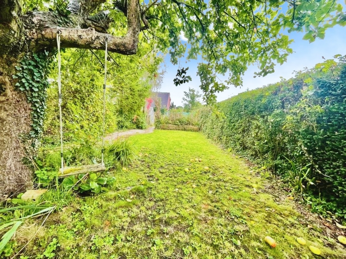 Dursley Road, Cambridge, Gloucester