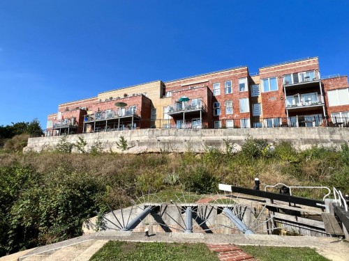 Stroudwater Court, Cainscross Road, Stroud, GL5 4ET