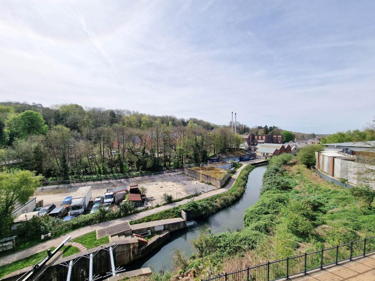 Stroudwater Court, Cainscross Road, Stroud, GL5 4ET