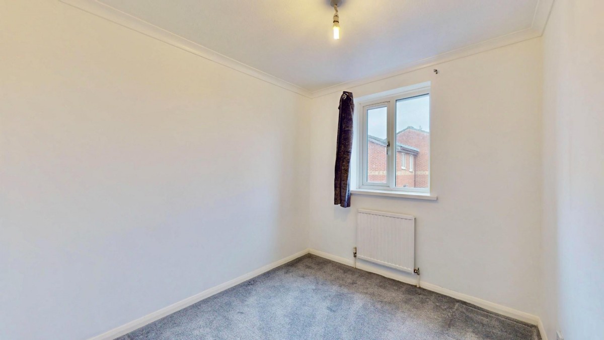 Plowman Way, Dagenham, RM8