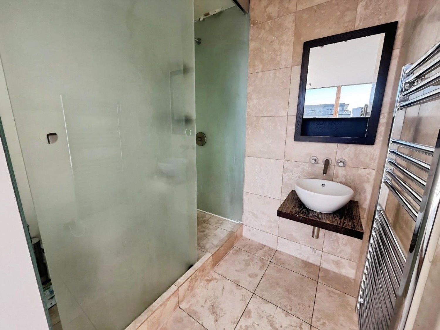 Vantage Quay , Manchester