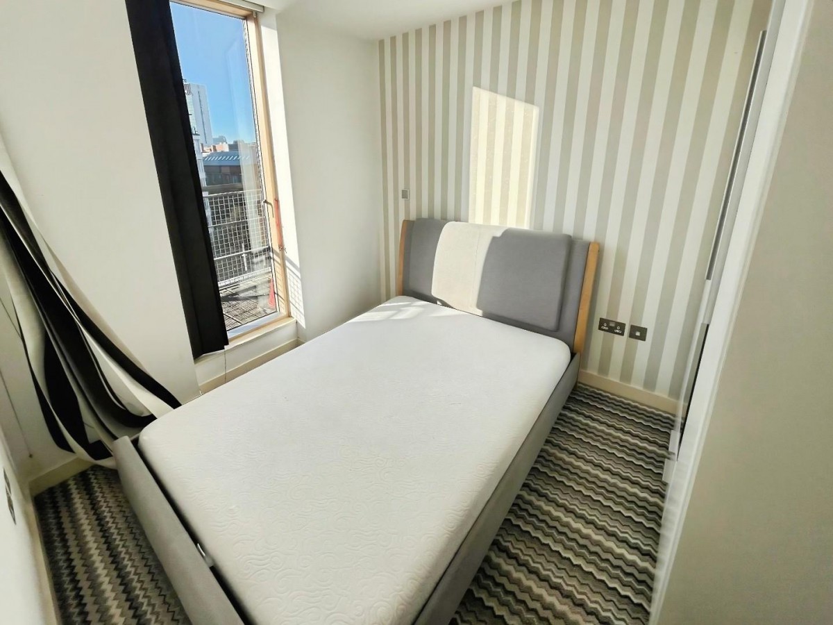 Vantage Quay , Manchester