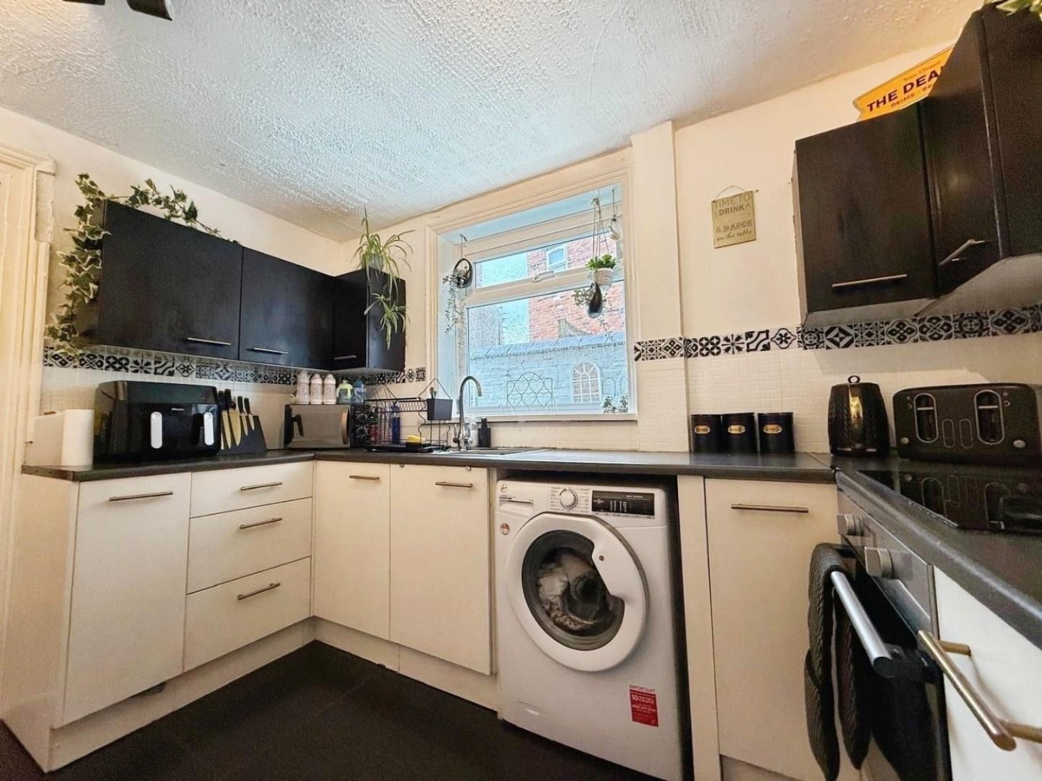 Hope Street, Leigh, WN7 1LU