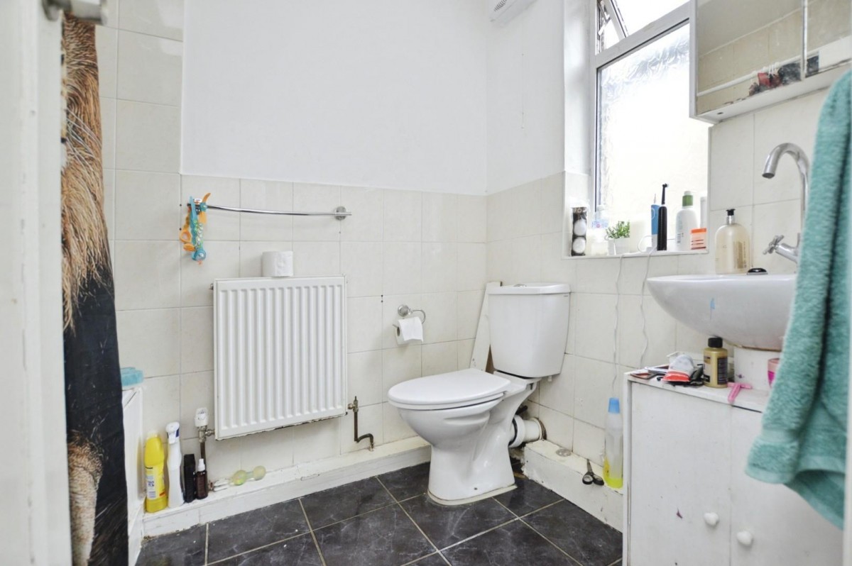 Chigwell Road, Woodford Green