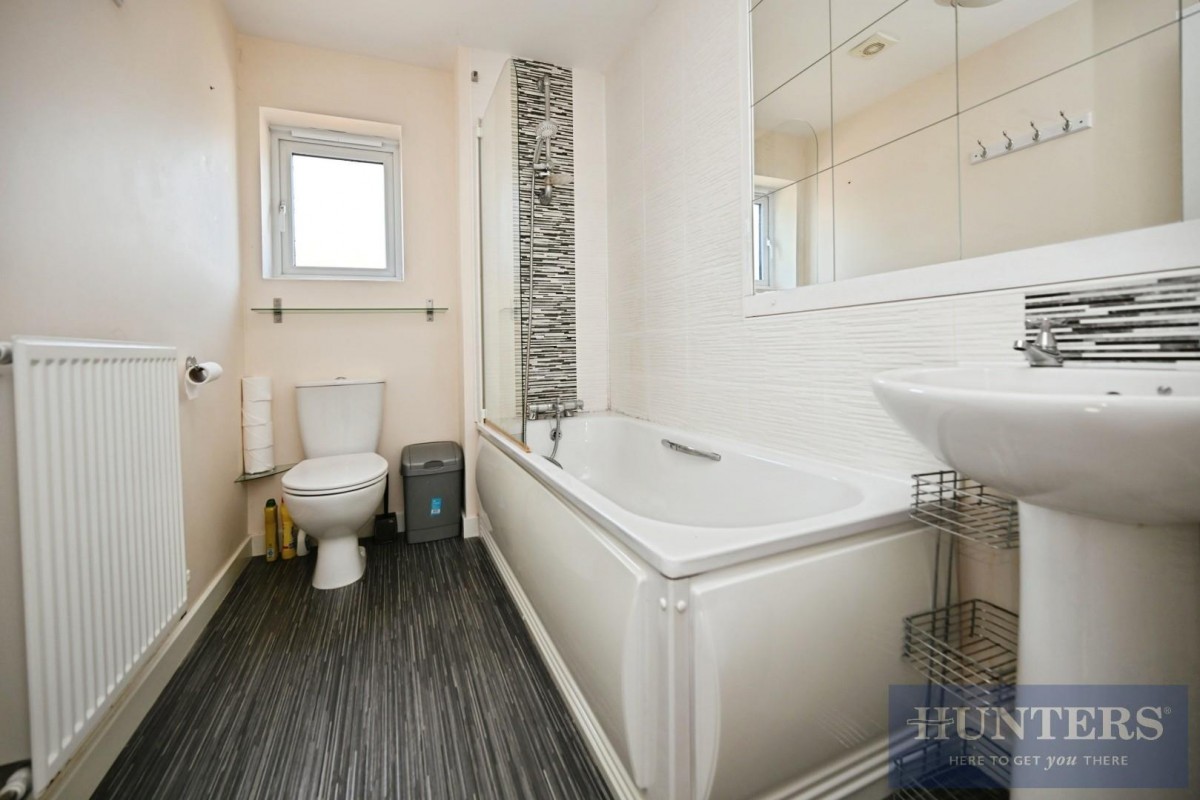 Holy Well Drive, Bradford