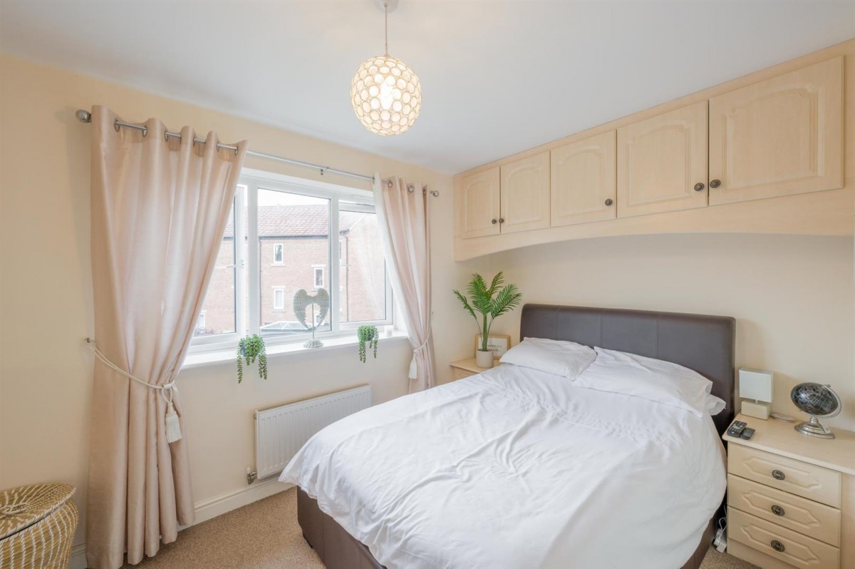 Marshall Crescent, Wordsley, DY8 5TA