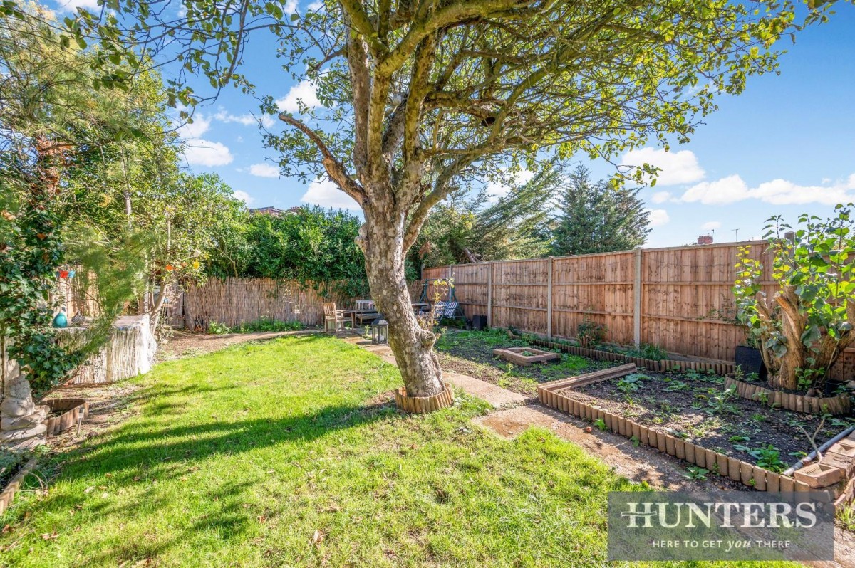 Lyncroft Gardens, Hounslow