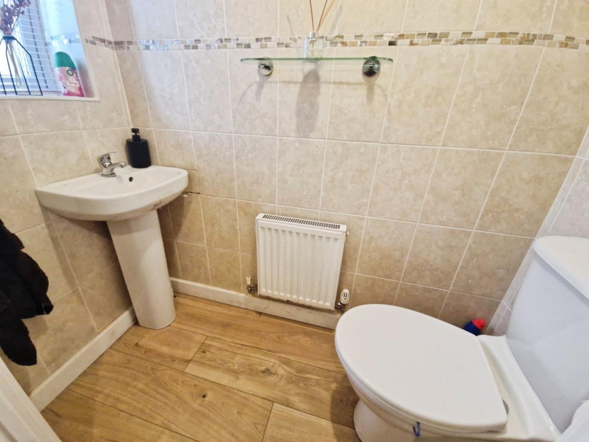 Clos Tyn Y Coed, Sarn, Bridgend