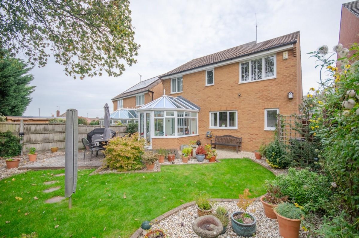 Oakwood Gardens, Coalpit Heath BS36 2NB