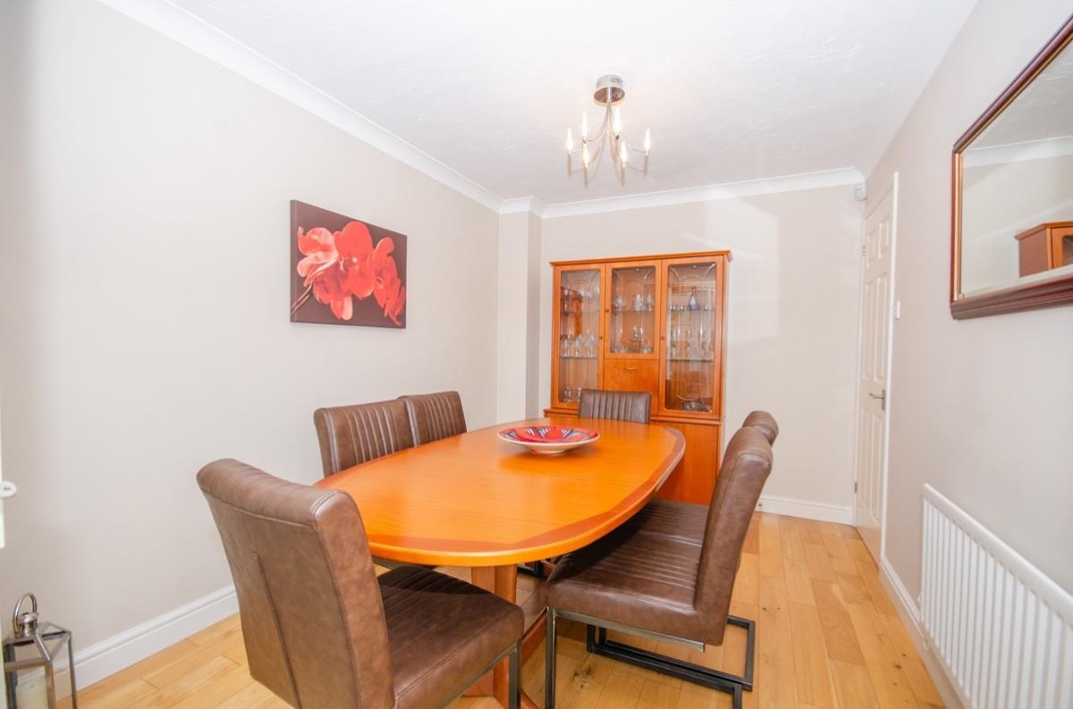 Oakwood Gardens, Coalpit Heath BS36 2NB
