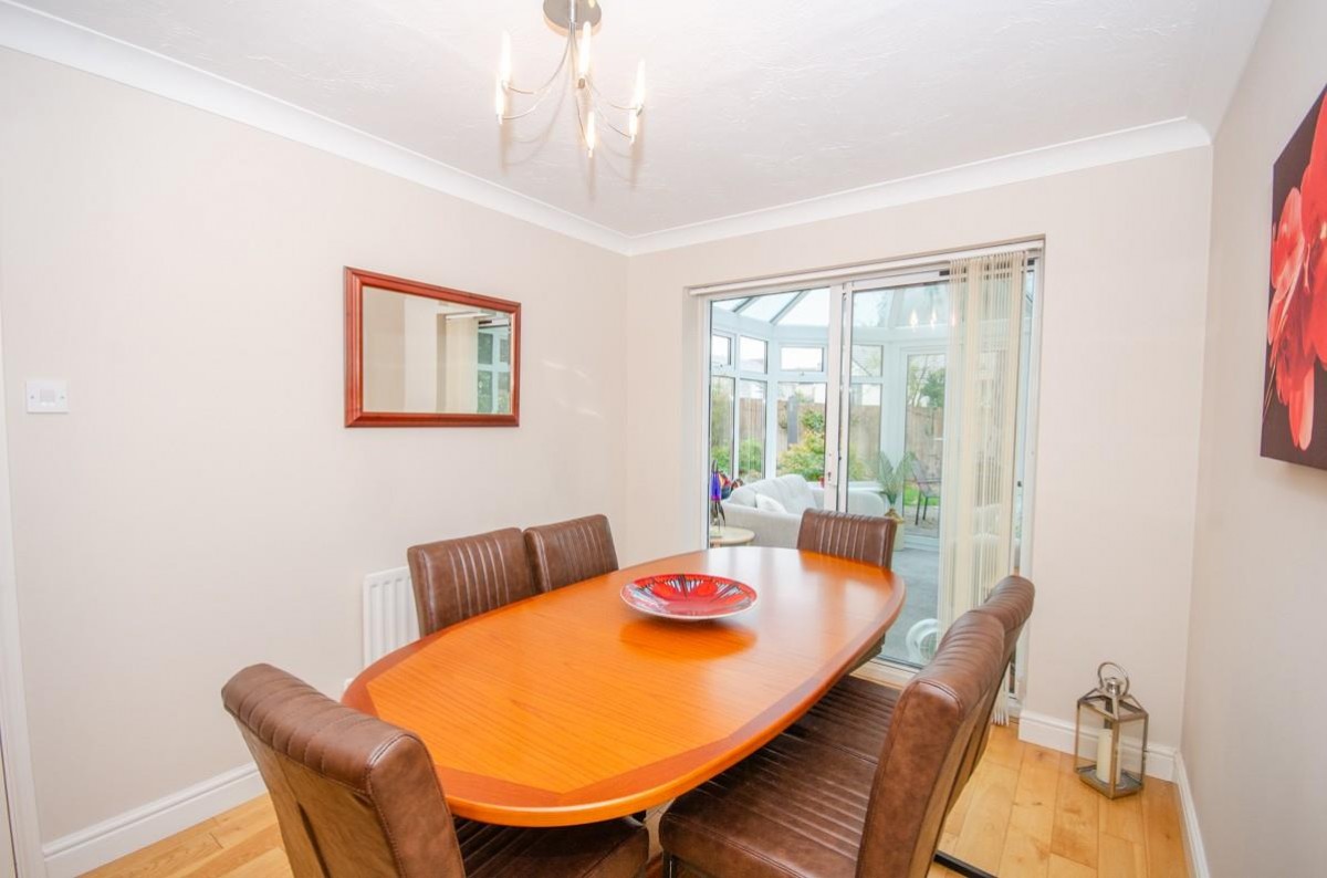 Oakwood Gardens, Coalpit Heath BS36 2NB