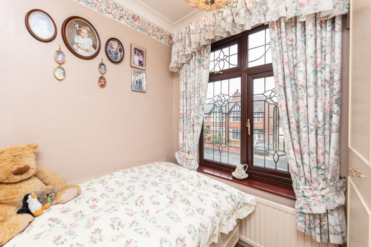 Hill Road, Castleford