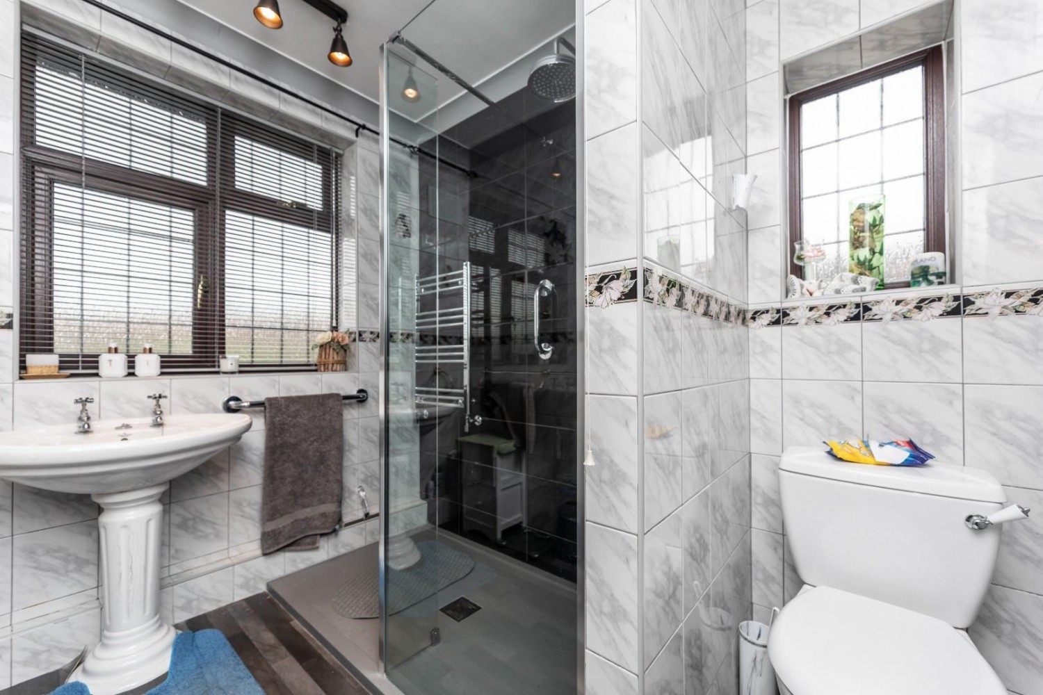 Hill Road, Castleford