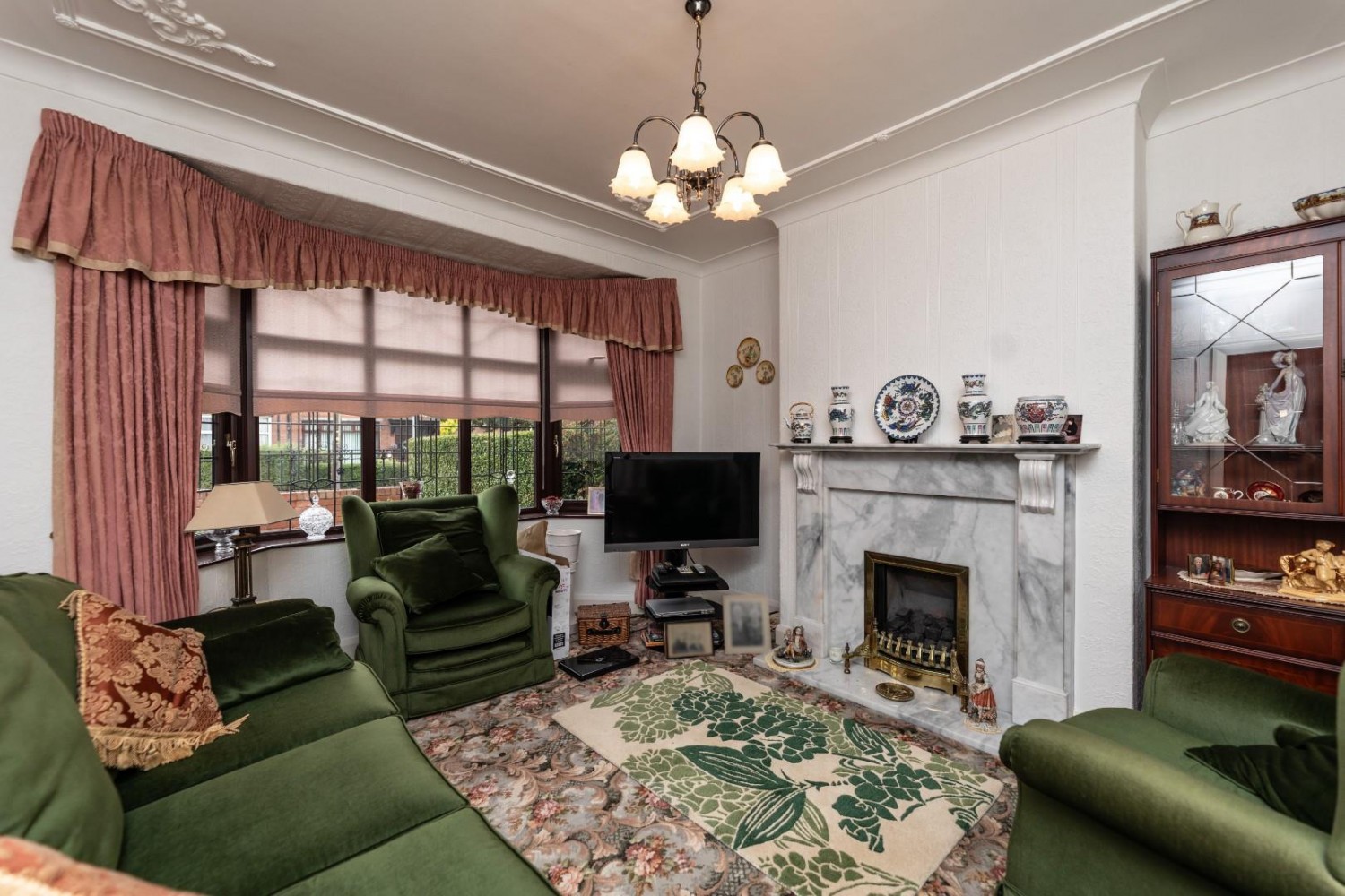 Hill Road, Castleford