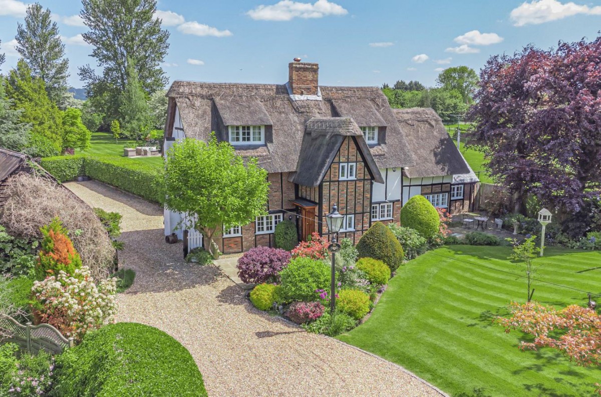 The Old House, Totternhoe Road, Eaton Bray