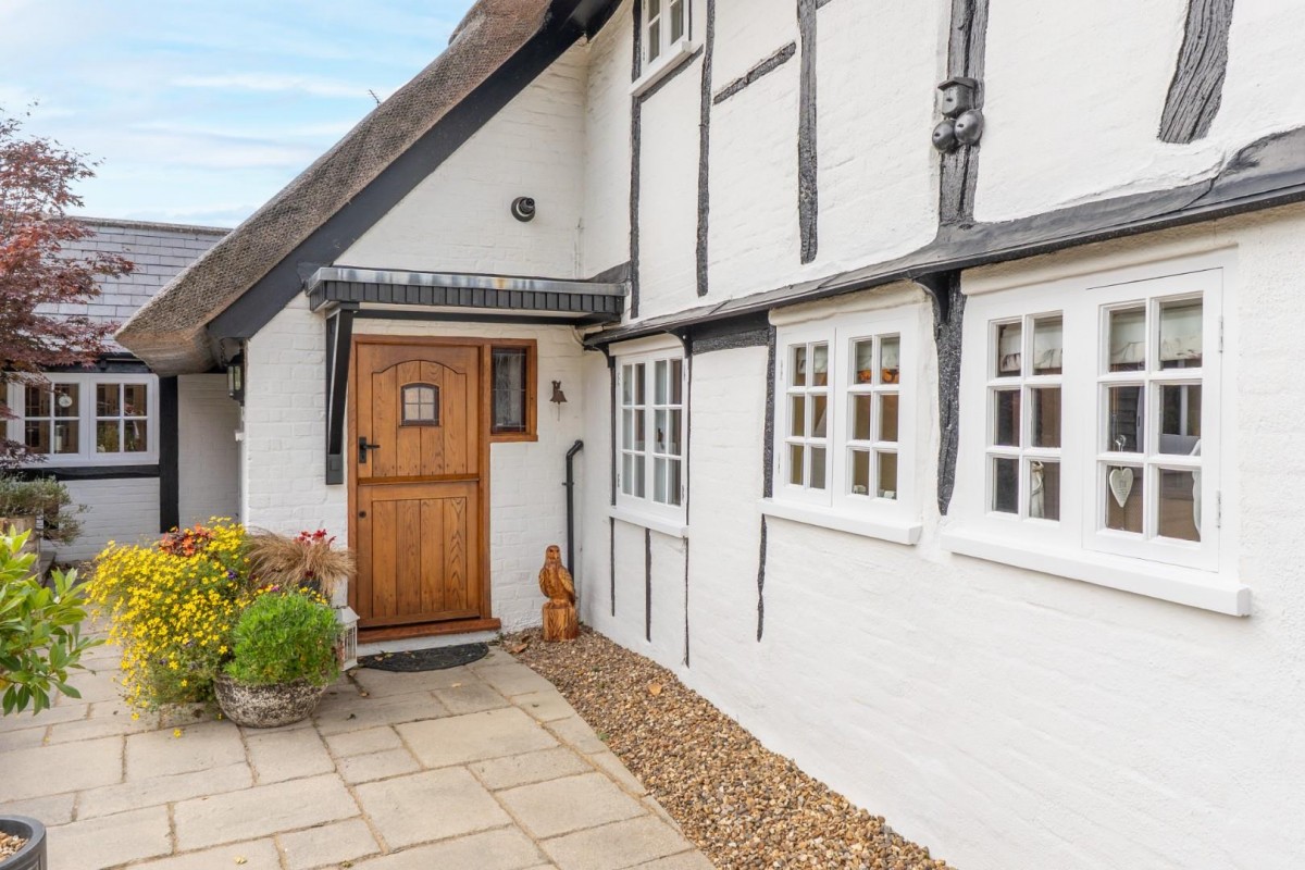 The Old House, Totternhoe Road, Eaton Bray