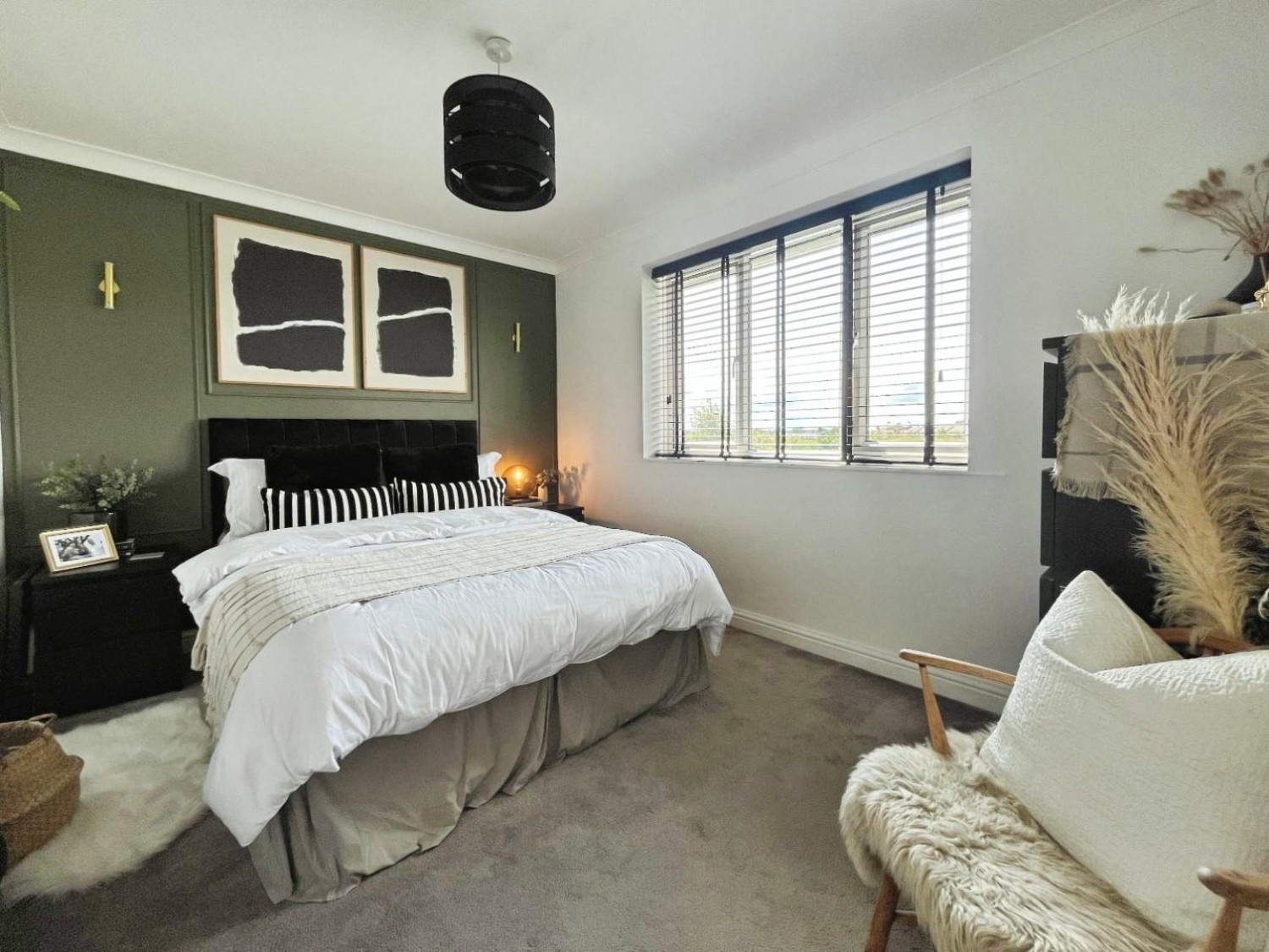 Kings Meadows, Sowerby