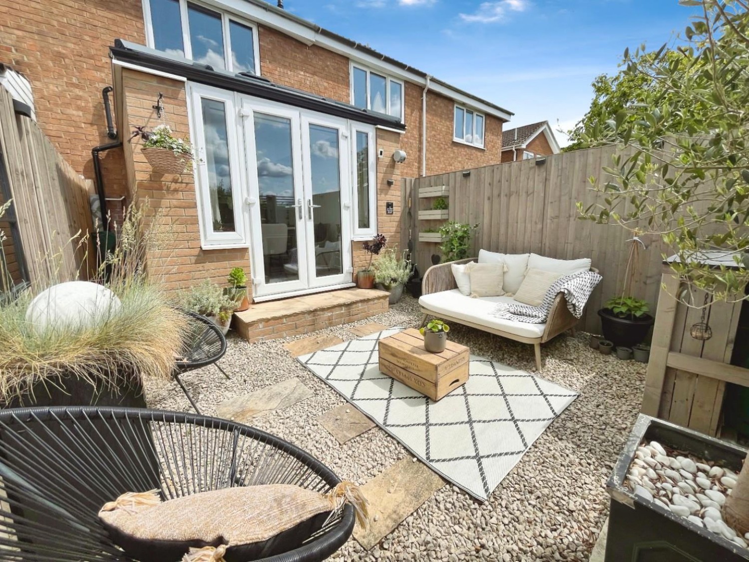Kings Meadows, Sowerby