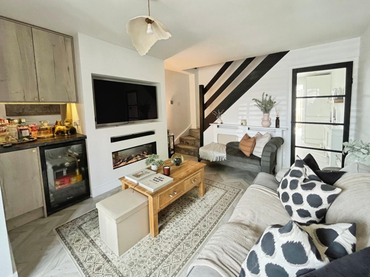 Kings Meadows, Sowerby