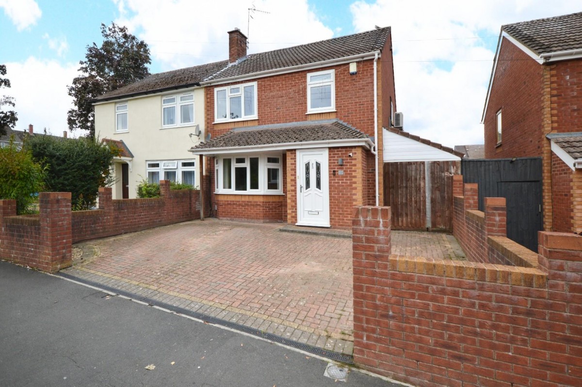 Peterson Square, Bristol