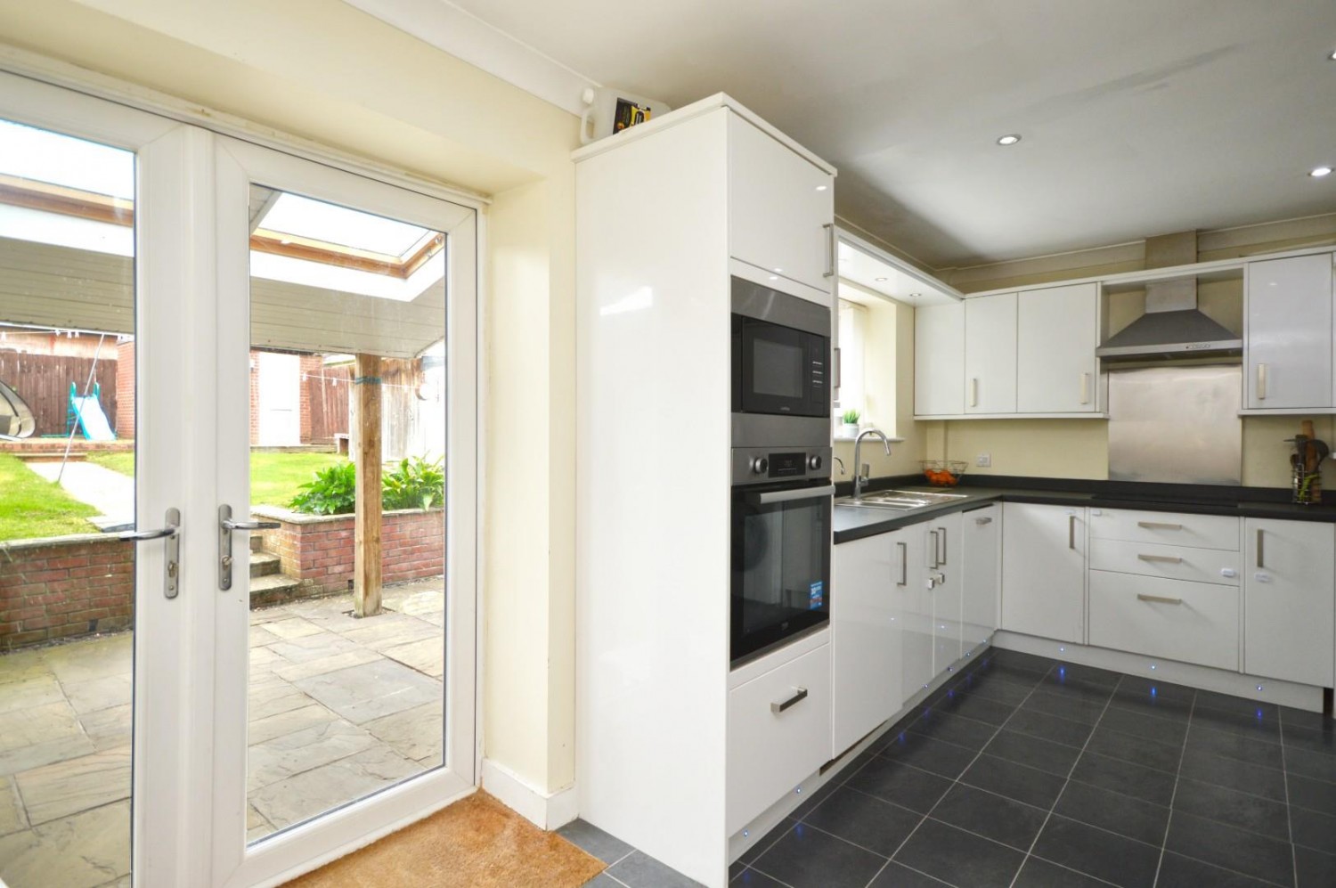 Peterson Square, Bristol