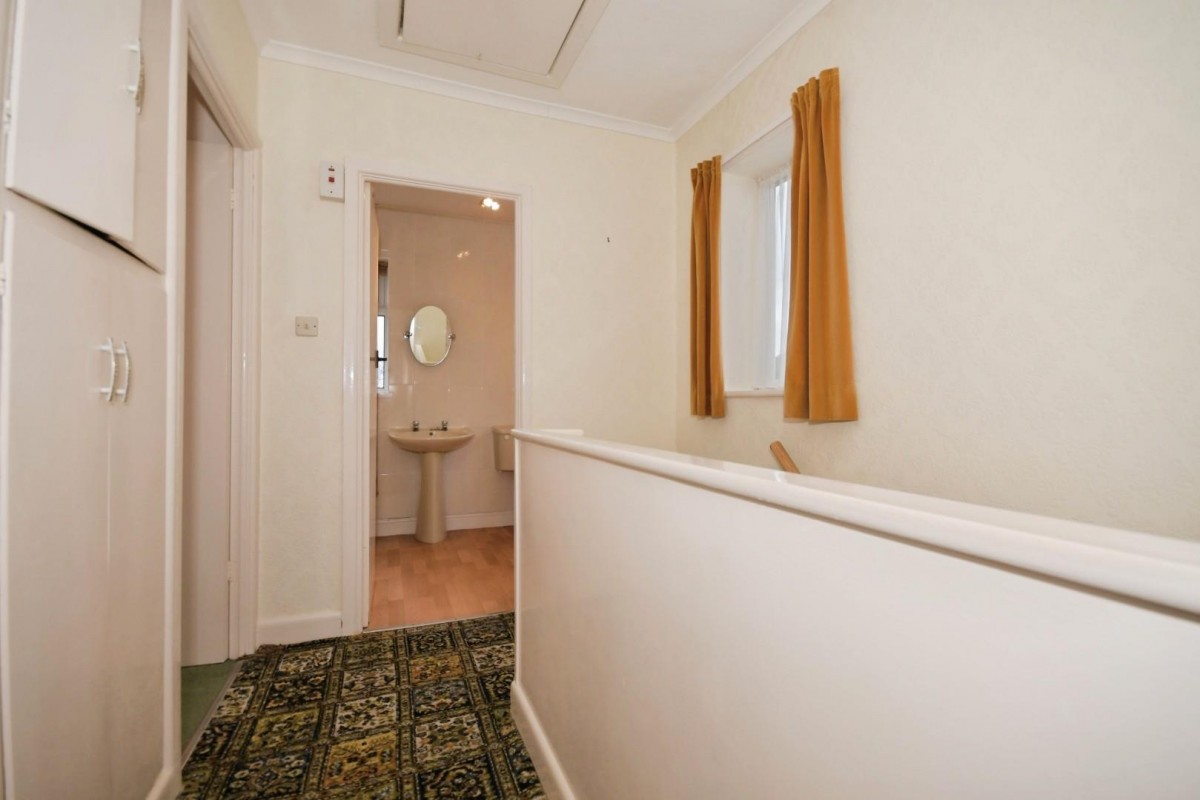 Wollaton Avenue, Bradway, Sheffield, S17 4LA