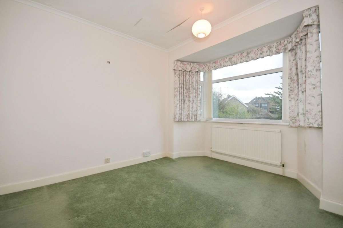 Wollaton Avenue, Bradway, Sheffield, S17 4LA