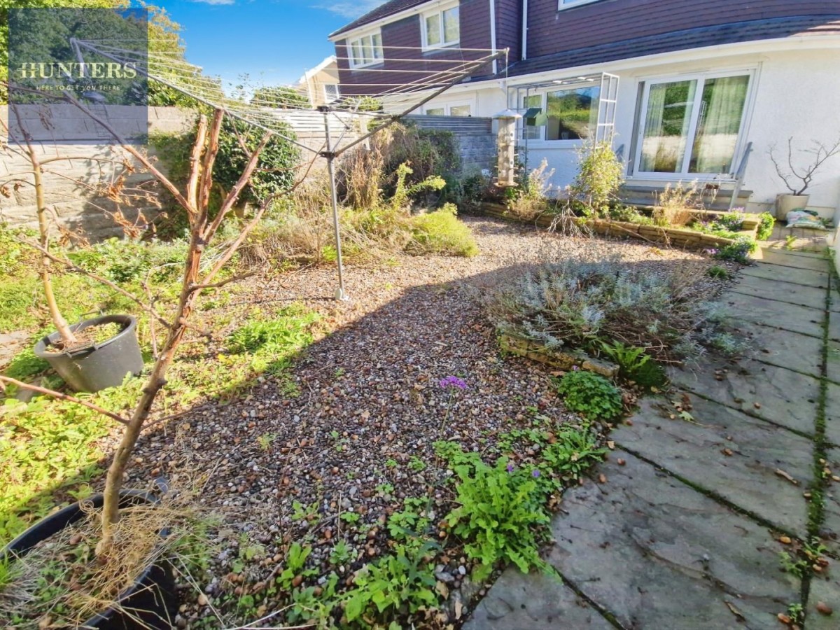 Y Lan, Pencoed, Bridgend