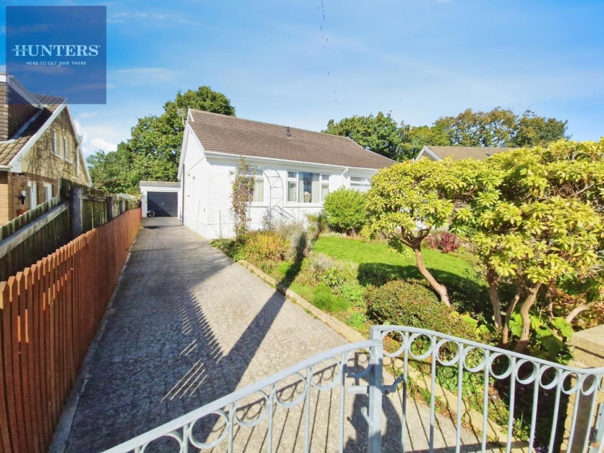 Y Lan, Pencoed, Bridgend