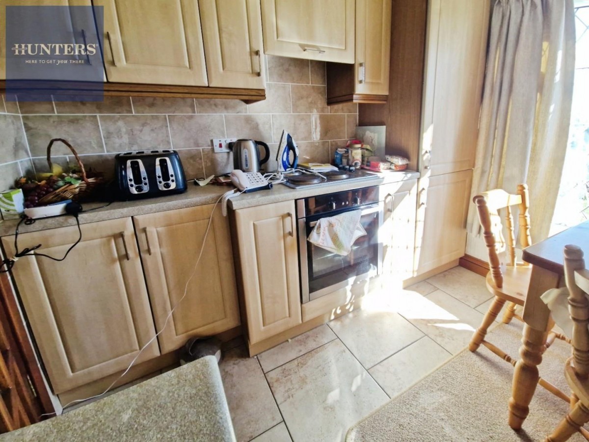 Y Lan, Pencoed, Bridgend