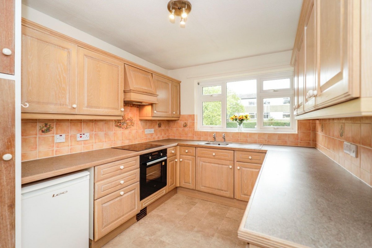 West Cliffe Court, Harrogate