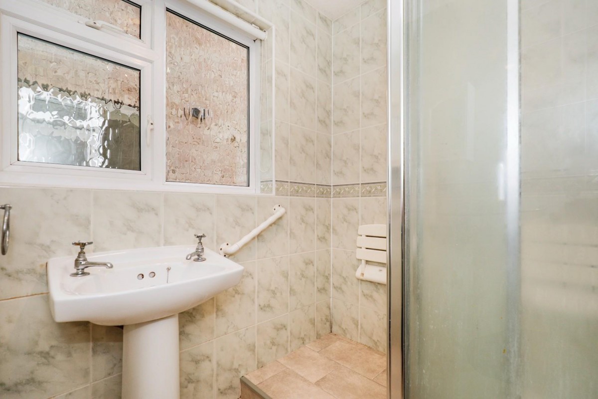 West Cliffe Court, Harrogate