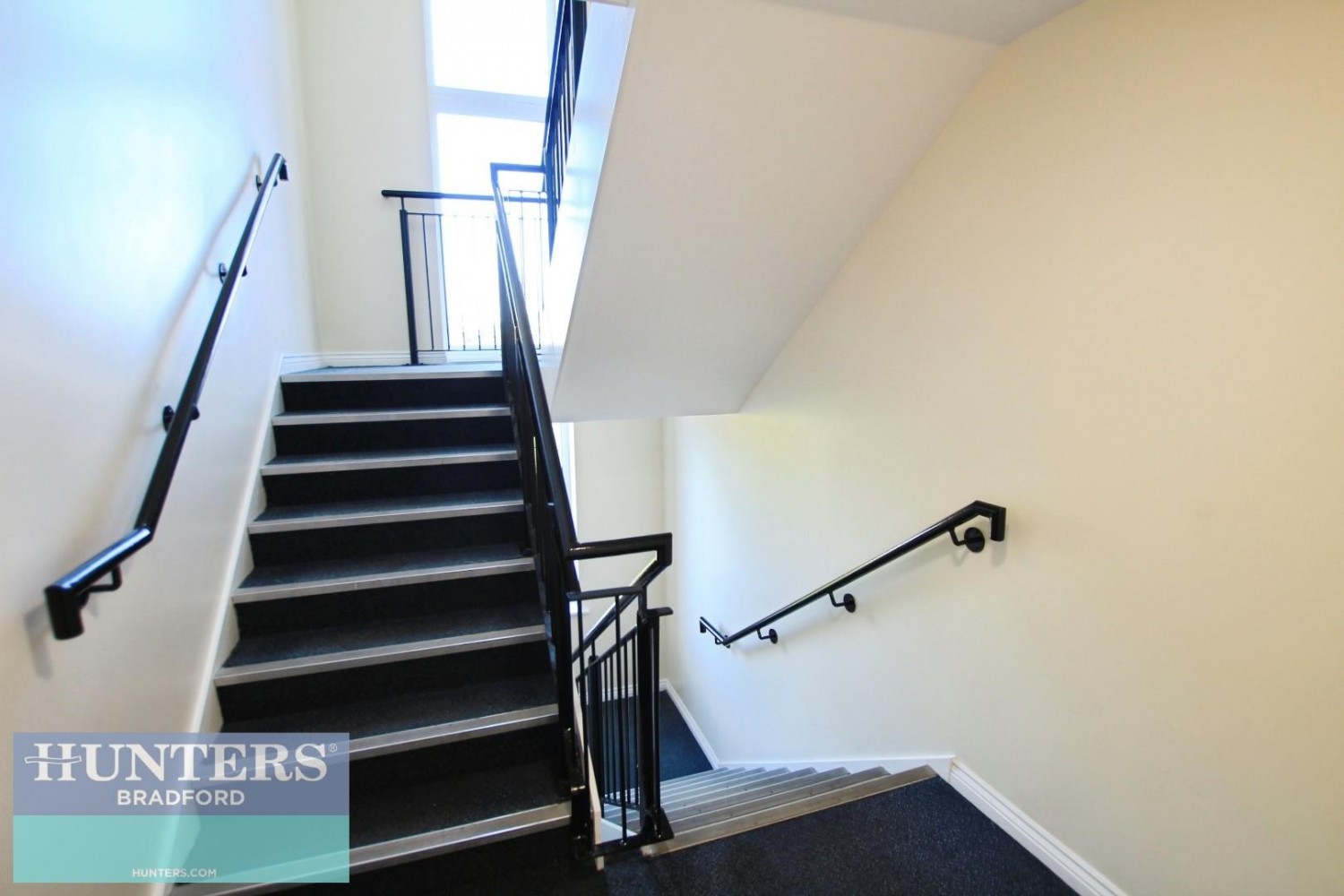 Headingley House, Chapman Road Thornbury, Bradford, West Yorkshire, BD3 7FG