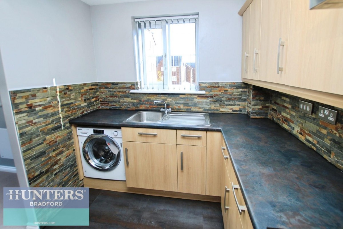 Headingley House, Chapman Road Thornbury, Bradford, West Yorkshire, BD3 7FG