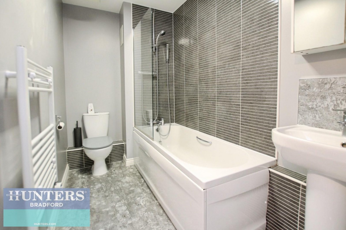 Headingley House, Chapman Road Thornbury, Bradford, West Yorkshire, BD3 7FG