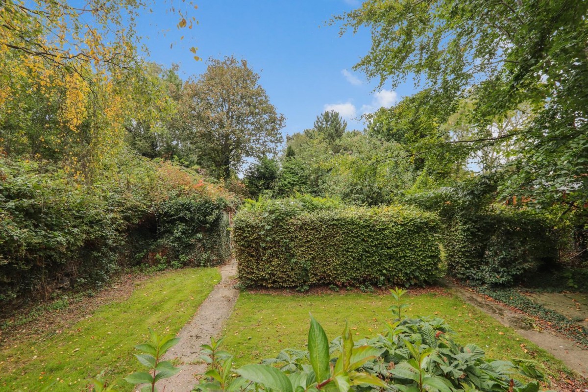 Upper Wortley Road, Thorpe Hesley