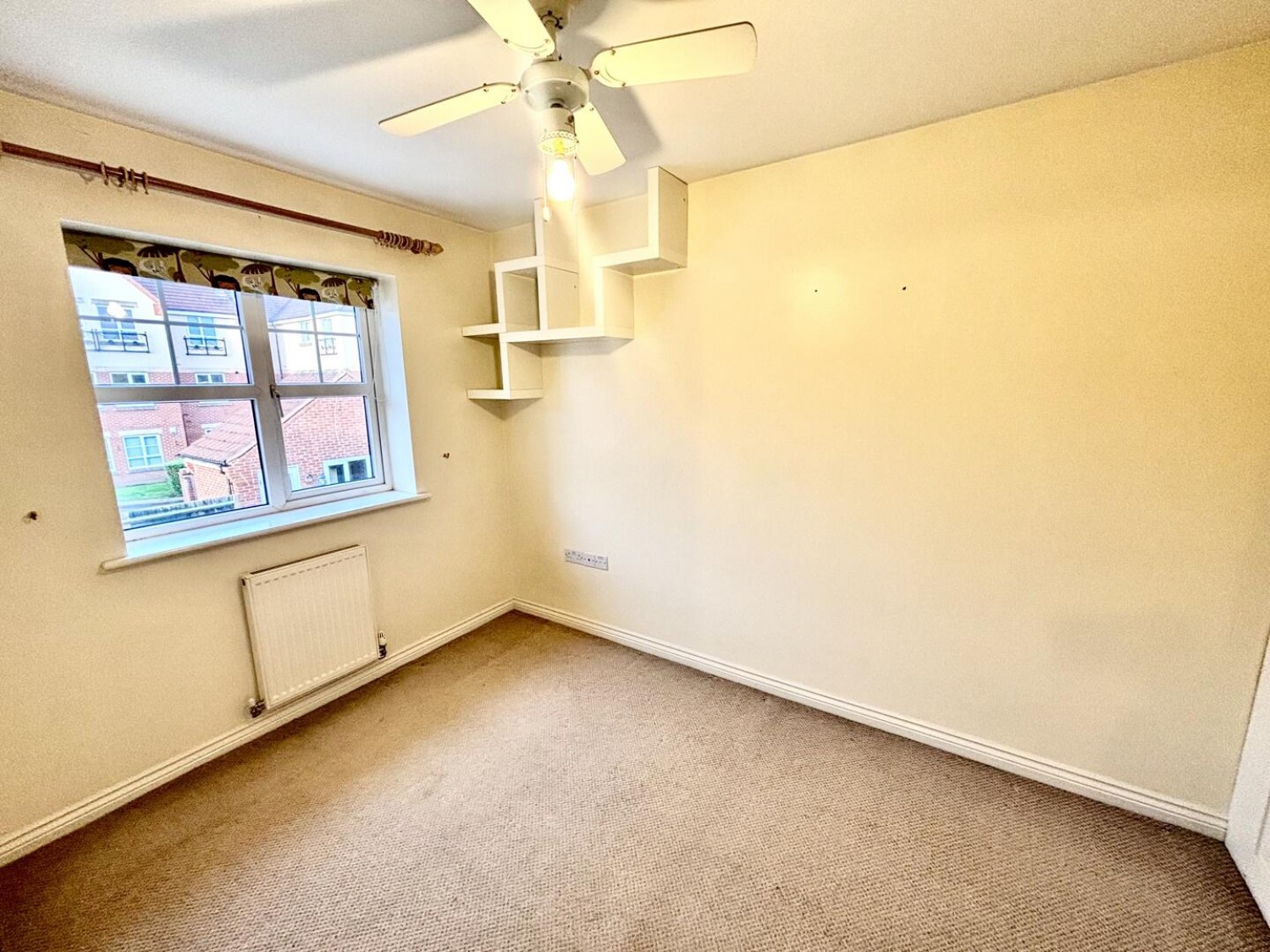 Lakeview Avenue, Fazeley