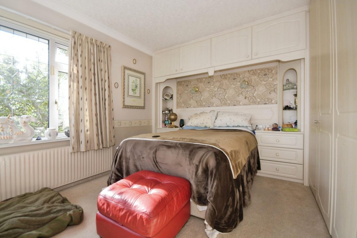 Derby Road, Wingerworth, Chesterfield, S42 6NF