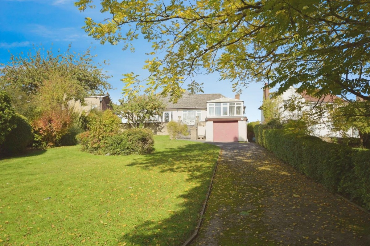 Derby Road, Wingerworth, Chesterfield, S42 6NF