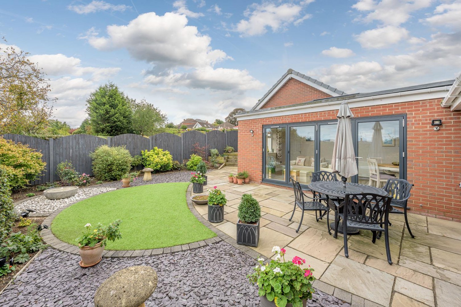 Twickenham Court, Stourbridge, DY8 4QG