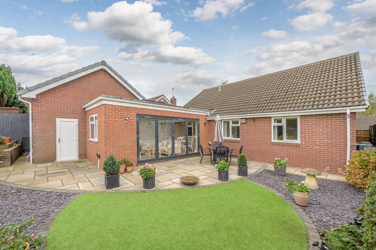 Twickenham Court, Stourbridge, DY8 4QG