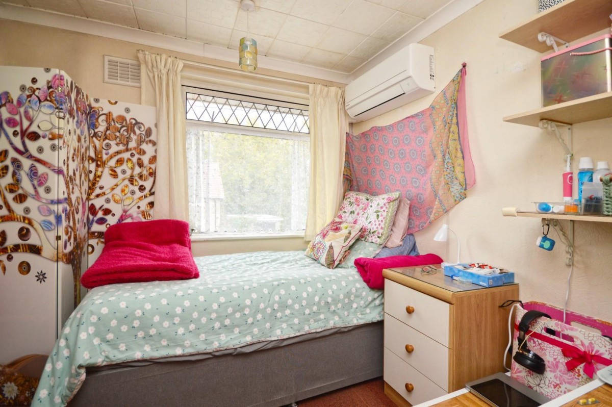 Fernsteed Road, Bristol