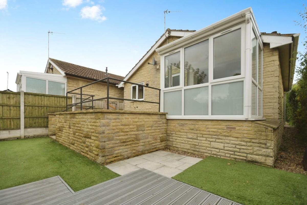 Grange Park Avenue, Brimington Common, Chesterfield, S43 1PN