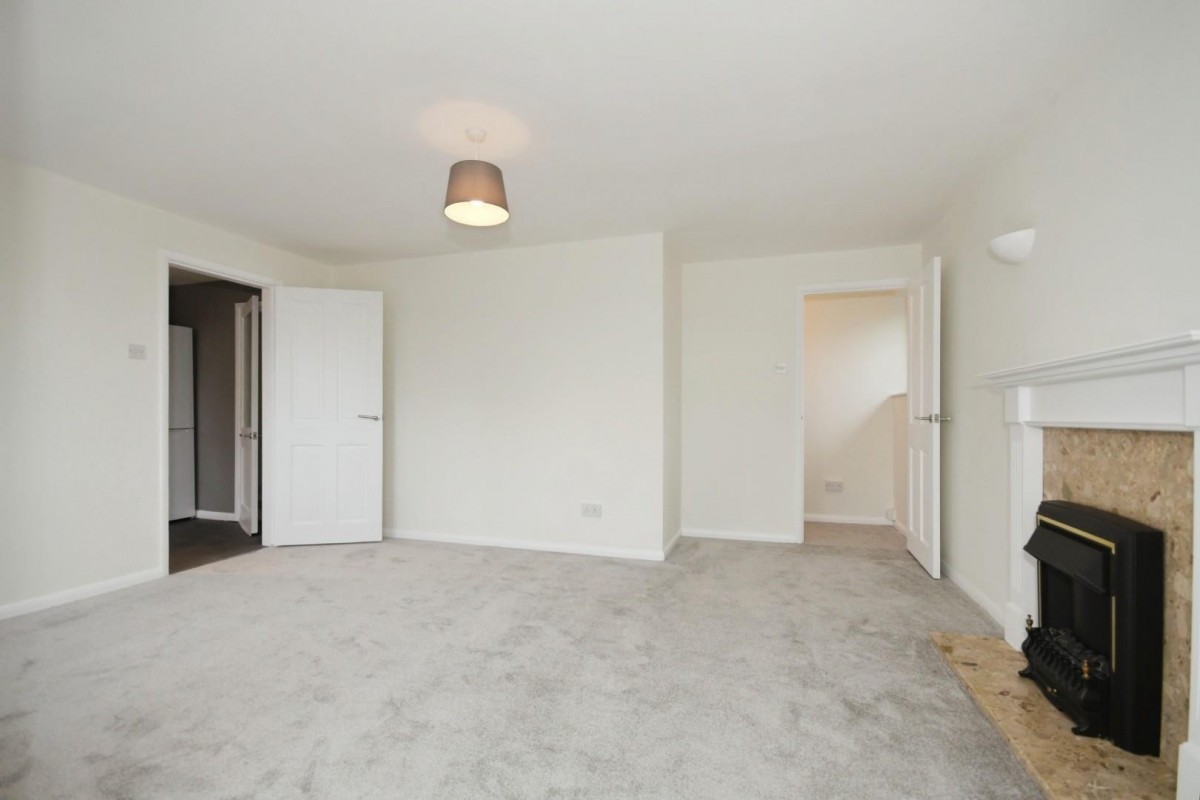 Grange Park Avenue, Brimington Common, Chesterfield, S43 1PN