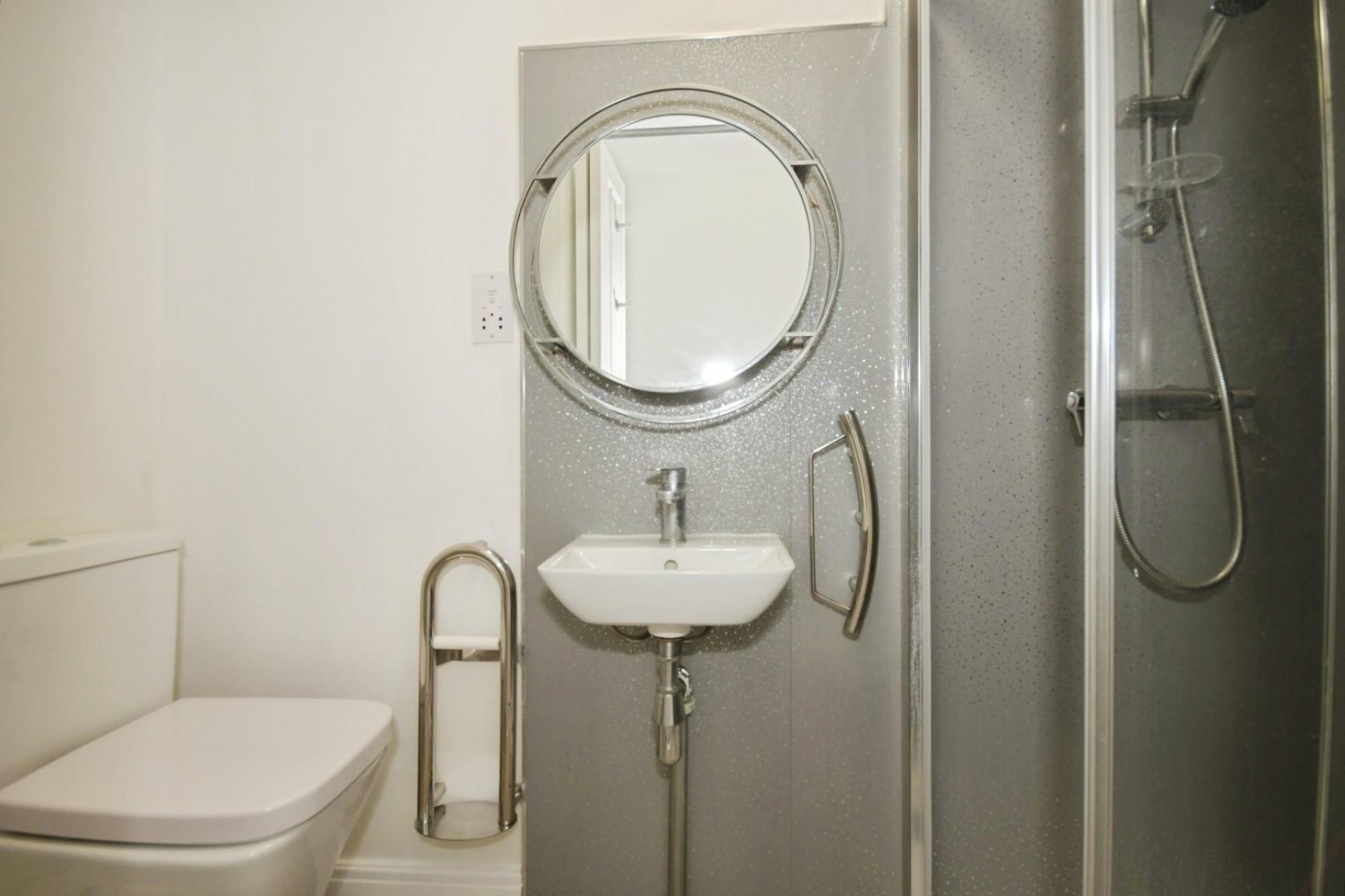 Grange Park Avenue, Brimington Common, Chesterfield, S43 1PN