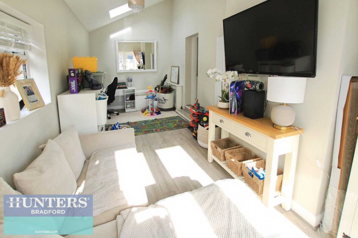 Downside Crescent Allerton, Bradford, West Yorkshire, BD15 7LH