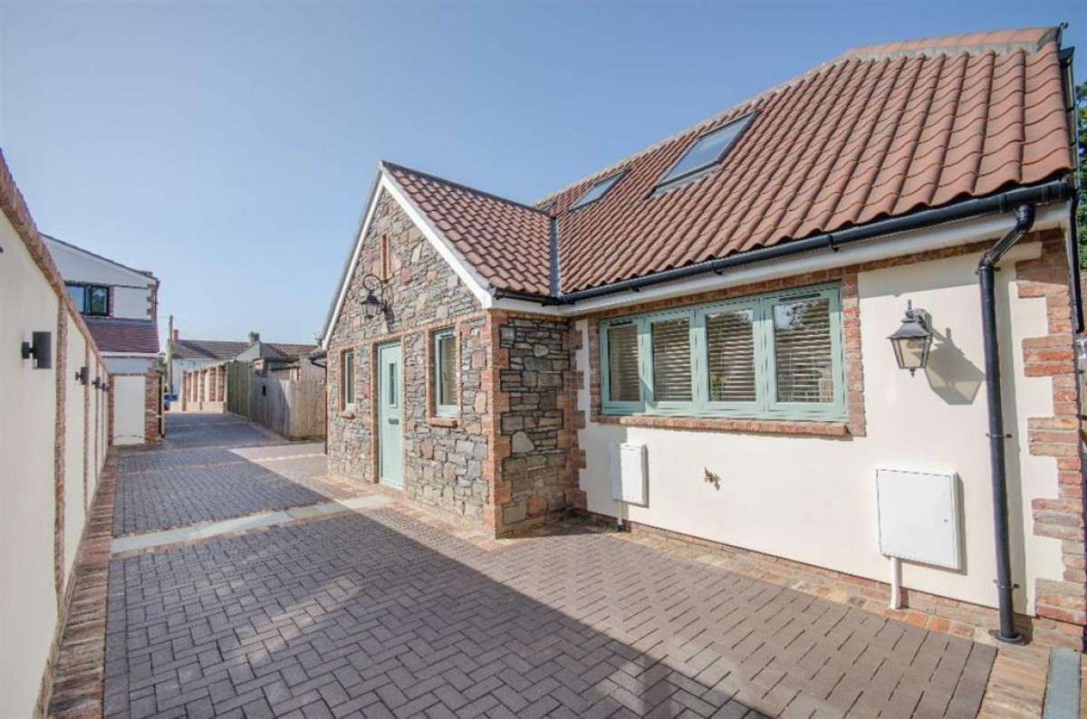 Filton Road, Hambrook, Bristol, BS16 1QL