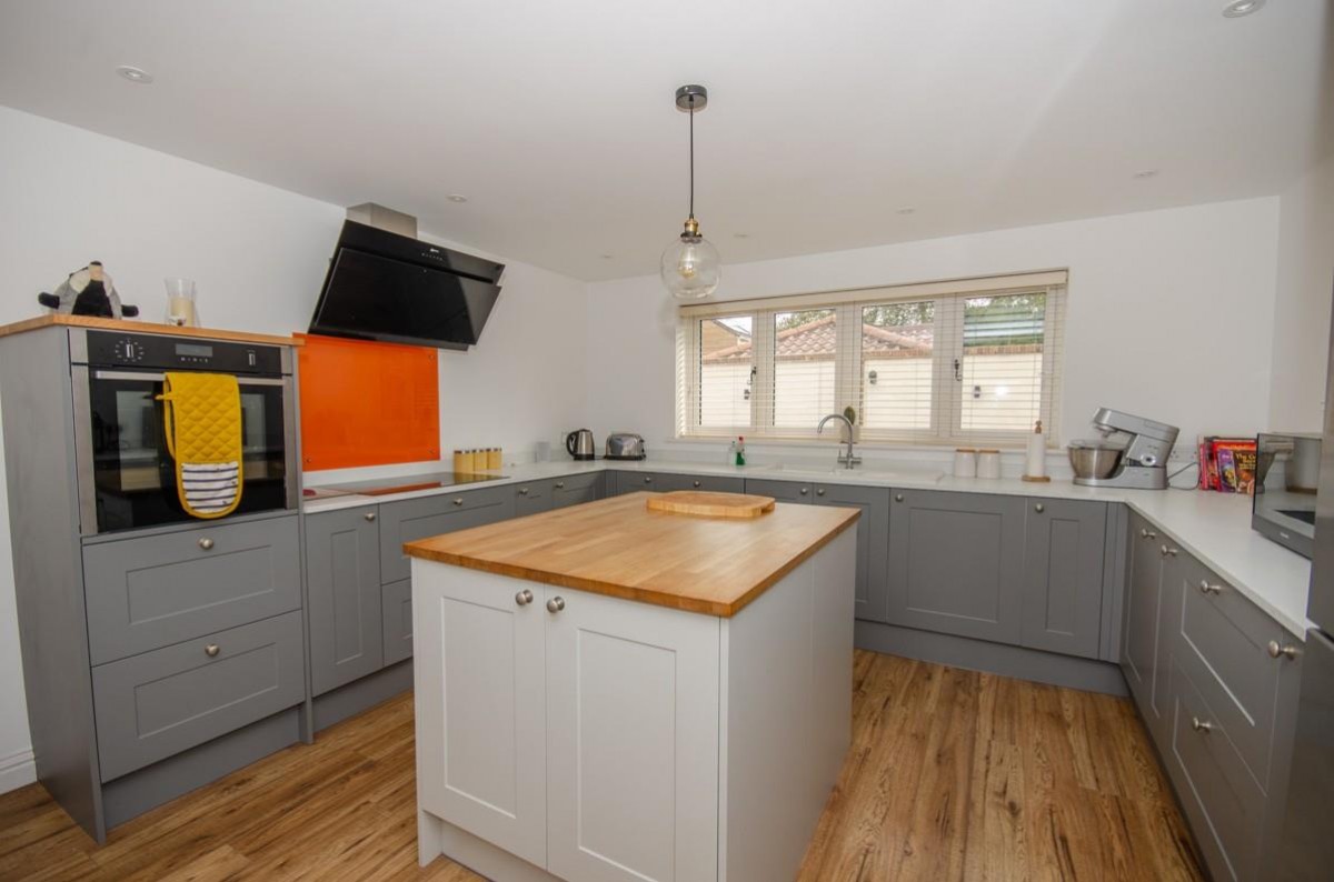 Filton Road, Hambrook, Bristol, BS16 1QL